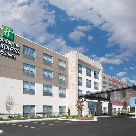 Holiday Inn Express & Suites - Elkhorn - Lake Geneva Area By Ihg Екстер'єр фото